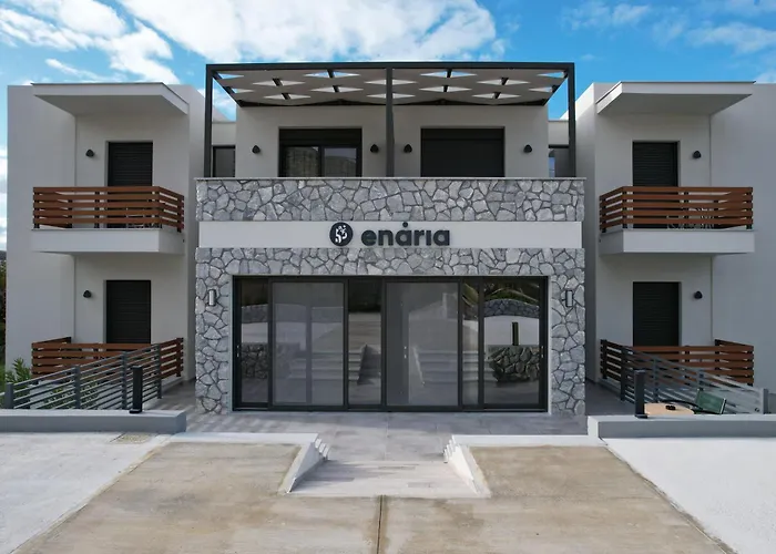 Appart hôtel Enaria 3*