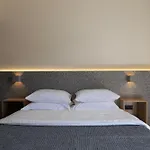 Enaria Aparthotel