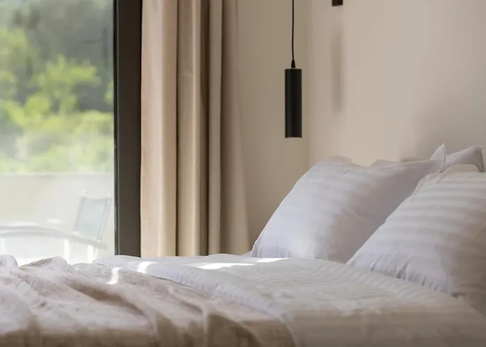 Hotel apartamentowy Enaria 4*